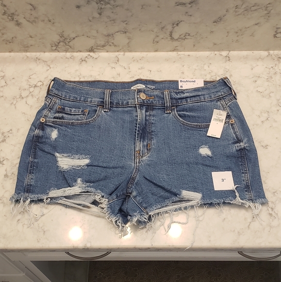 Old Navy Pants - NWT Old Navy Mid-Rise Boyfriend Denim Shorts